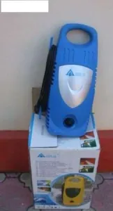 Spalator auto nou