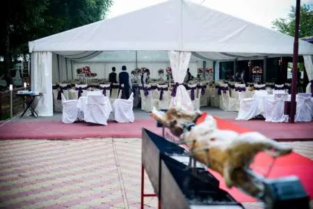 Inchiriem corturi pentru evenimente - Imaginea 2