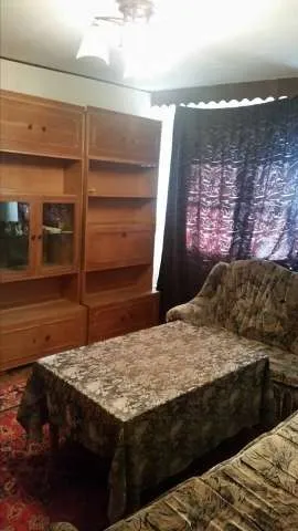 Inchiriez apartament 2 camere cu centrala termica in bloc izolat - Imaginea 5