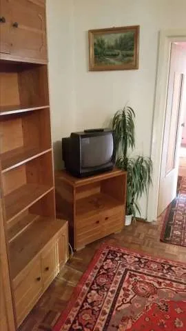 Inchiriez apartament 2 camere cu centrala termica in bloc izolat - Imaginea 6