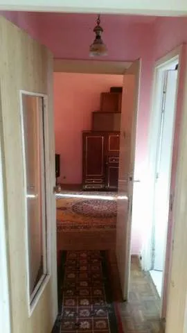 Inchiriez apartament 2 camere cu centrala termica in bloc izolat - Imaginea 7