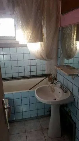 Inchiriez apartament 2 camere cu centrala termica in bloc izolat - Imaginea 8