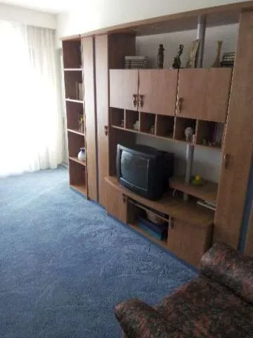 vand apartament 3 camere decomandat - deosebit - Imaginea 3
