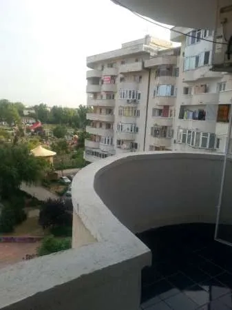 Apartament 4 camere - Imaginea 4