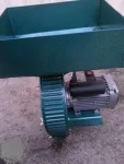 Moara cu ciocanele 500kg/ h ruseasca motor 2. 5kw NOUA - Miniatura 1