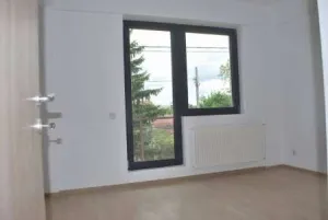  Vindem apartamente 2,3,4 camere, Sector 1