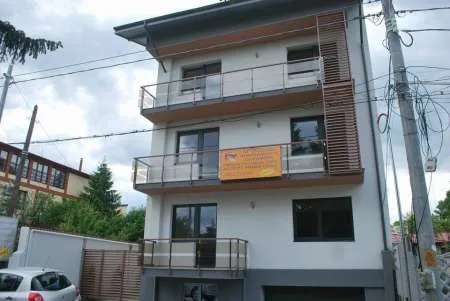 Vindem apartamente 2,3,4 camere, Sector 1 - Imaginea 2