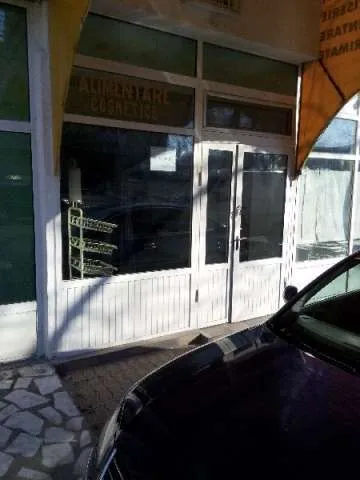vand spatiu comercial central - Imaginea 5