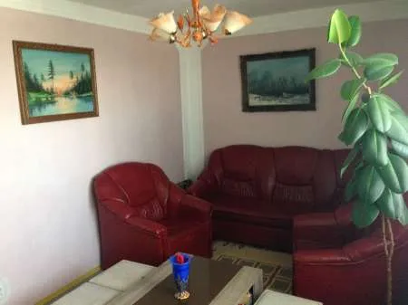 Apartament 3 camere, Pascani, Deal - zona Integrata - Imaginea 3