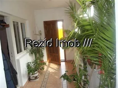 Vand vila P+1 195 mp constructie BCA la cheie Buftea - Imaginea 3