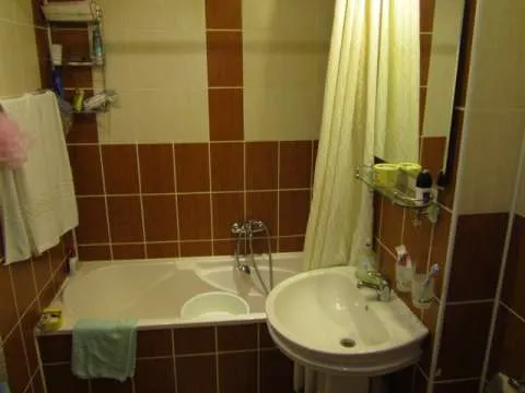 Inchiriez apartament 2 camere - Imaginea 5