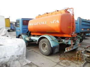 Vand autocisterna produse petroliere marca ROMAN