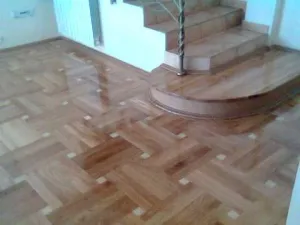 Parchetar lemn masiv