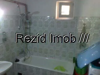 Vand vila P+M Bucuresti 180 mp la cheie - Imaginea 2