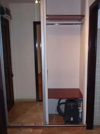 Inchiriez apartament mobilat 2 cam. Gara de Nord - Imaginea 11
