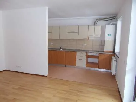 Apartament nou de vanzare in Sinaia - Imaginea 3