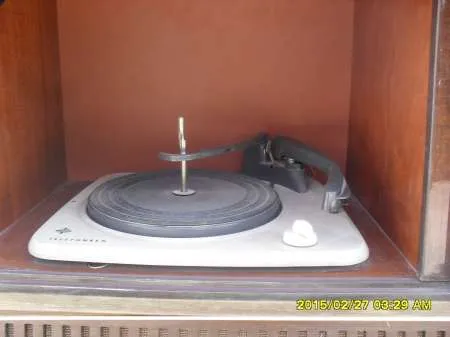 Picap si radio incorporat,anii 62,63 - Imaginea 5