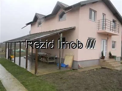 Vanzare vila Tartasesti P+1 185 mp la cheie + 500 mp teren - Imaginea 2