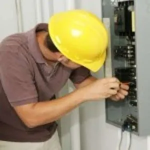 CONSTRUCTII PLECARI URGENTE
