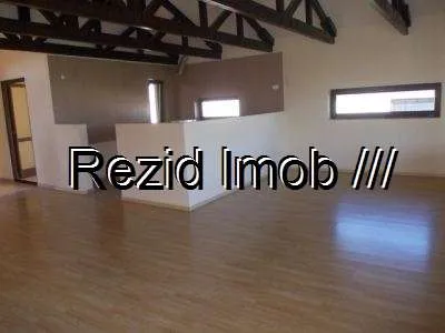 Vand vila P+1 cu o suprafata construita de 190 mp finisata partial  - Imaginea 4