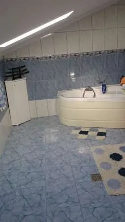 Apartament In Vila, 100mp, Calitate, nivel 2 Mangalia! - Imaginea 7
