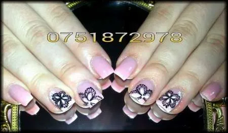 Aplic unghii cu gel Braila - Imaginea 6