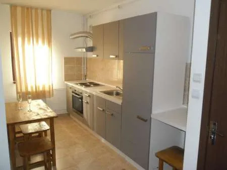 Inchiriez apartament 2 camere - open space, zona 9Mai-Billa - Imaginea 1