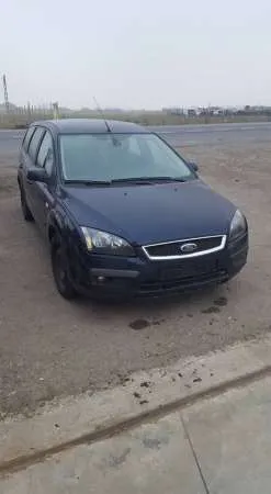 dezmembrez ford focus  - Imaginea 2