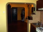 Comanesti, apartament cu 6 camere in zona centrala - Miniatura 7
