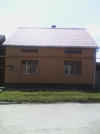 Vand urgent casa Caransebesul Nou - Imaginea 2