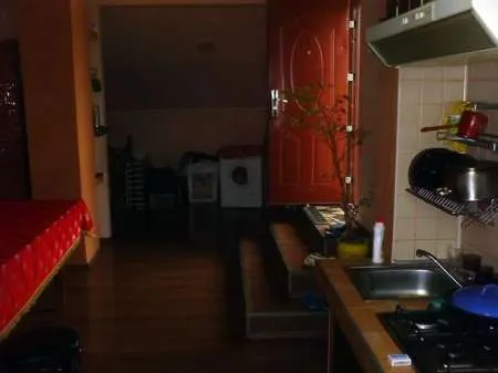 Comanesti, apartament cu 6 camere in zona centrala - Imaginea 13