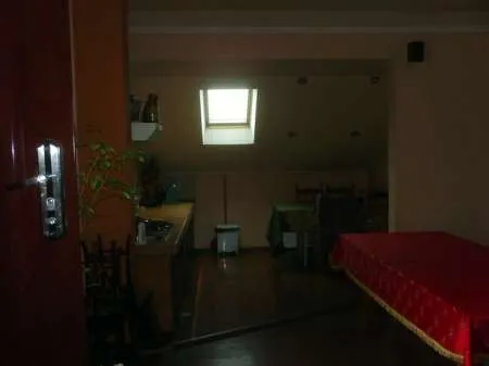 Comanesti, apartament cu 6 camere in zona centrala - Imaginea 14