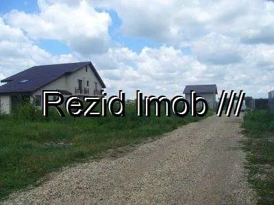 VANZARE TEREN INTRAVILAN 638 MP LANGA PADURE - Imaginea 4