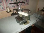 masina de surfilat industriala cu 5 fire - Miniatura 2