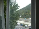 Ofer spre inchiriere apt 2 camere centru etaj 2 - Miniatura 5