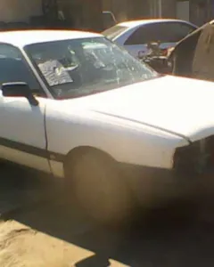 Dezmembrez audi 80