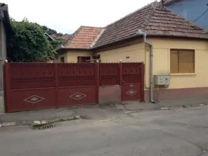 CASA DE VANZARE