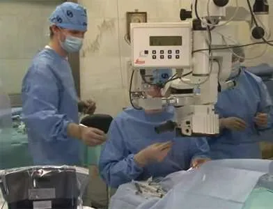 consultatii oftalmologice cu medicii clinicii,,Microchirurgia oghiului'' Academ Feodorov - Imaginea 3