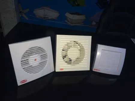 Ventilatoare pentru bai comerciale si industriale EF , EA, EC - Imaginea 1