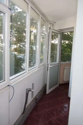 Vand Apartament 4 camere, Galati, Zona General, 57.500 EUR - Imaginea 1