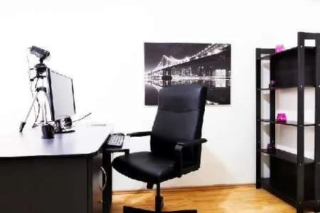 Angajam Operatoare PC - Imaginea 1