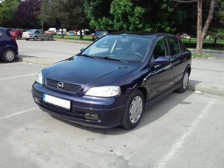 OPEL ASTRA - Imaginea 1