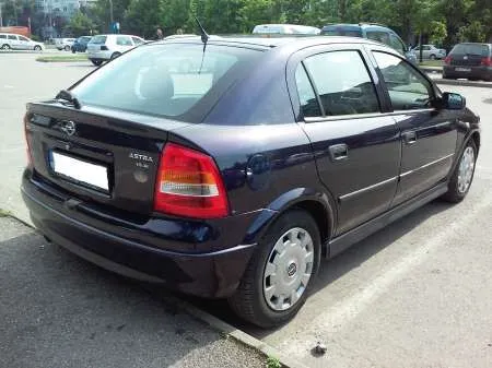 OPEL ASTRA - Imaginea 6