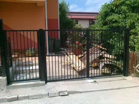 Confectii Metalice Bucuresti - Garduri si Porti Metalice - Imaginea 3