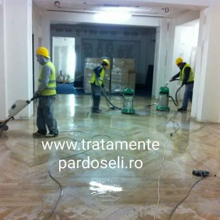 Reconditionare pardoseli marmura mozaic granit beton - Imaginea 2