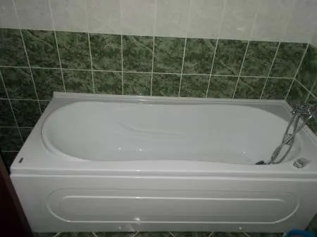 garsoniera cu 32 mp utili + terasa 6 mp, decomandata - Imaginea 8