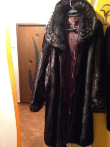 Haina blana ecologica neagra cu inserÈ›ii maroni