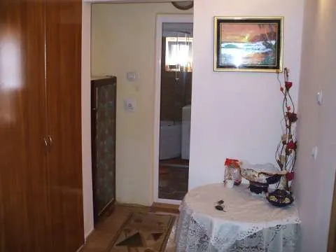apartament Moreni - Imaginea 2