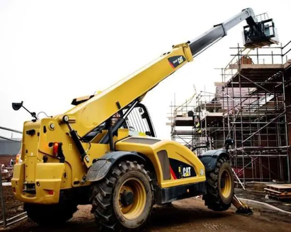 Inchiriez telehandler/ incarcator telescopic - Imaginea 2