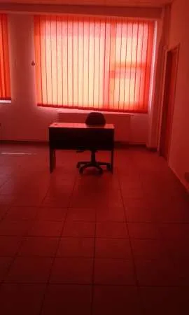 Inchiriez spatii birouri si depozit. - Imaginea 2